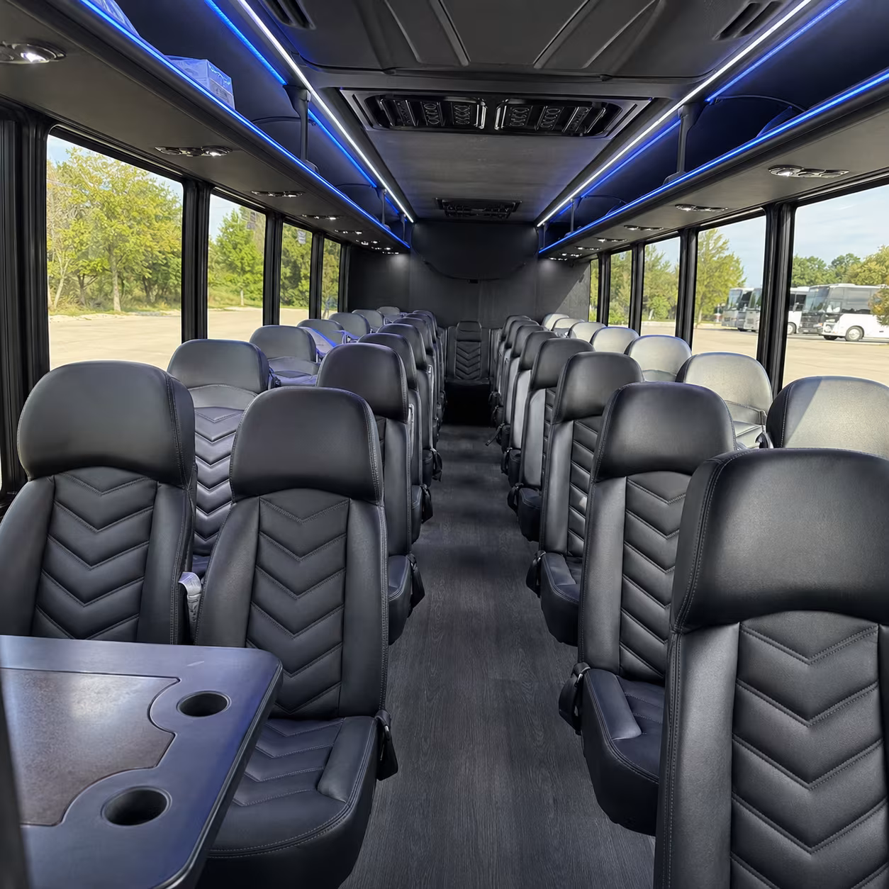 book a bus for your next wine tour 1