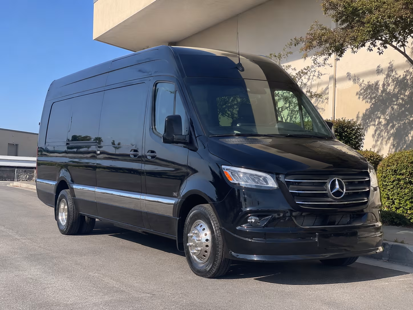 bus rental options for whittier trips