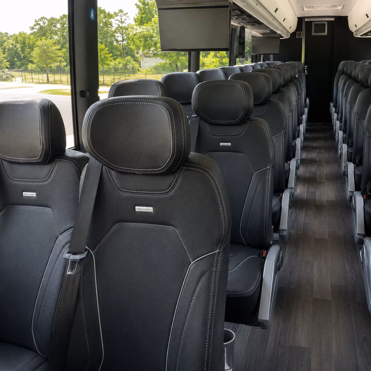 charter buses for trade shows at the pasadena convention center