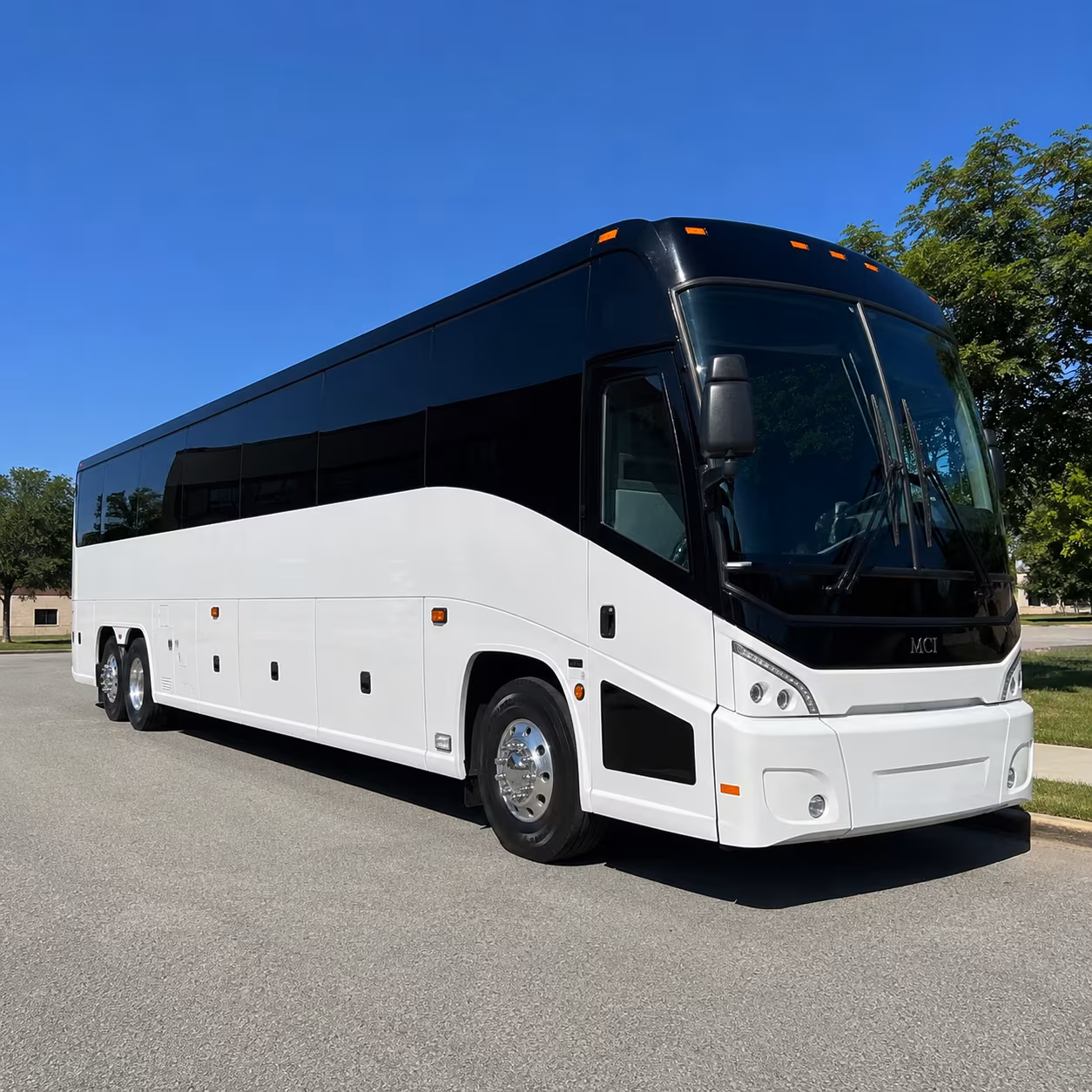 whittier 40 passenger charter bus