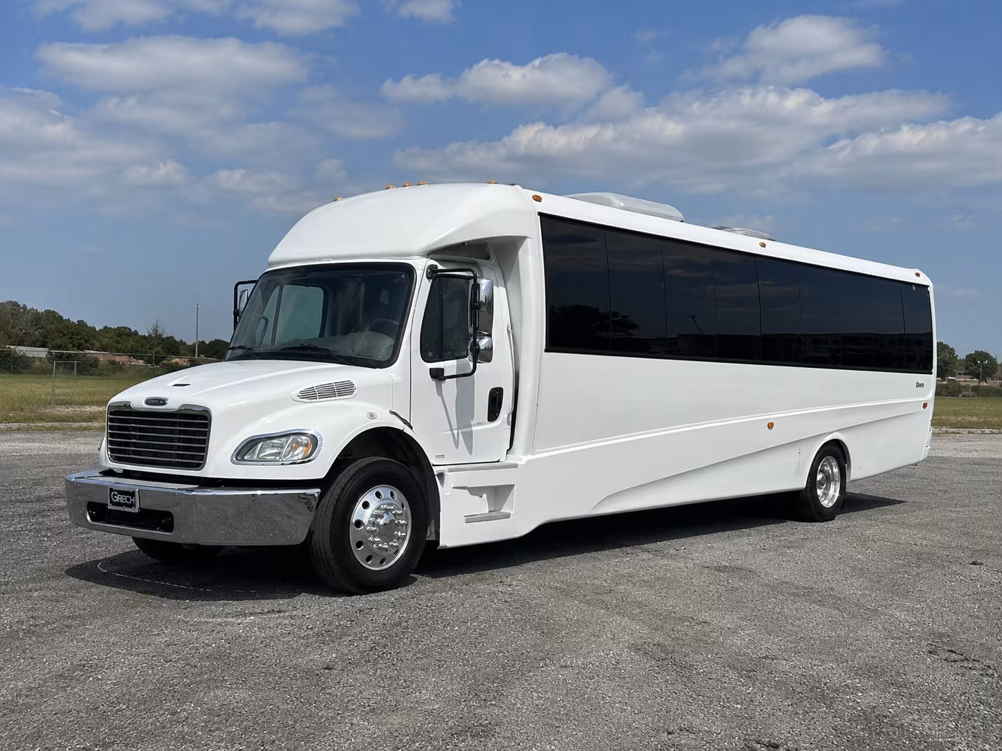 whittier 50 passenger party bus