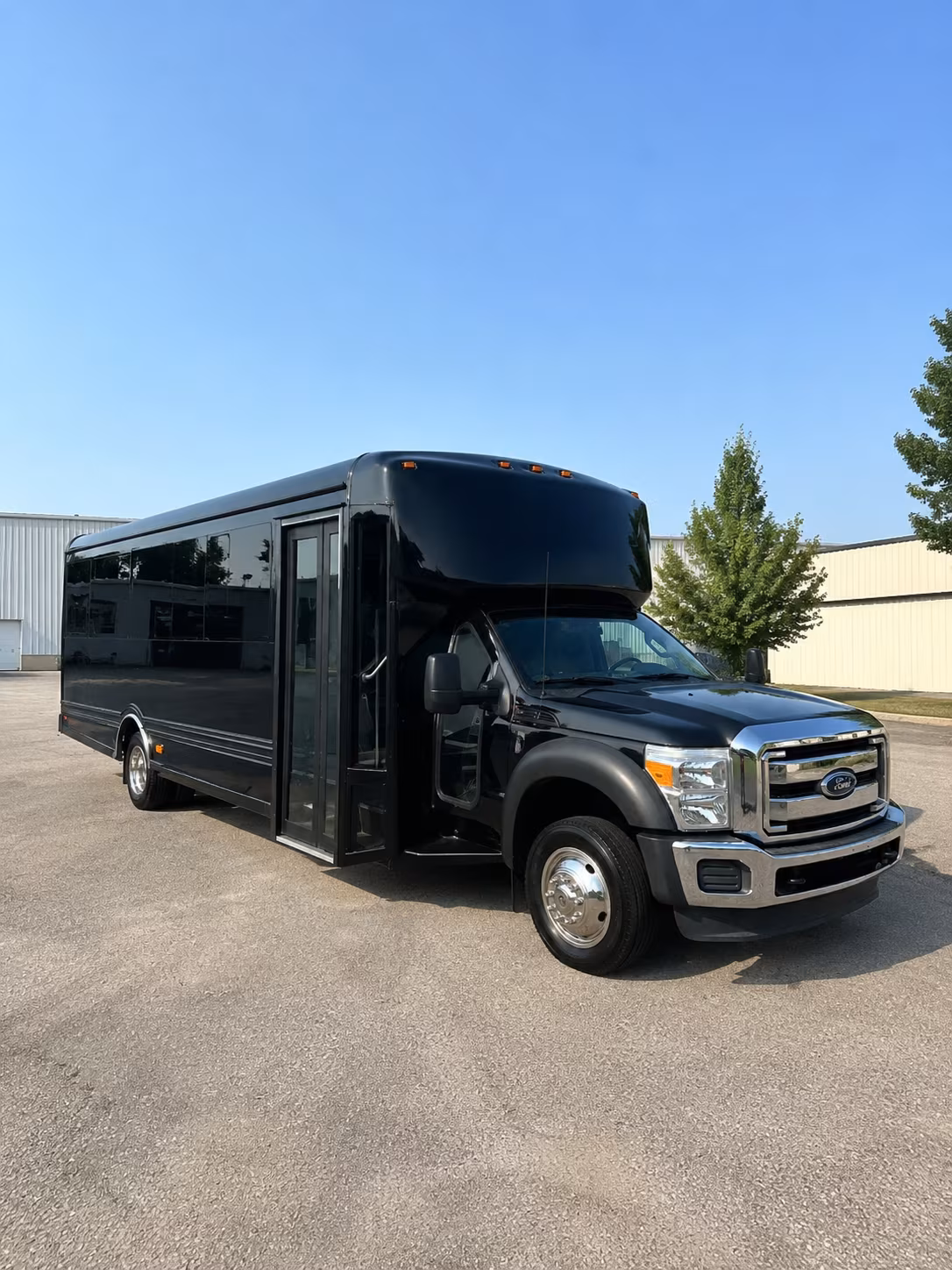 whittier quinceanera sweet 16 party bus rental